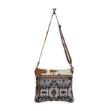 Renao Crossbody